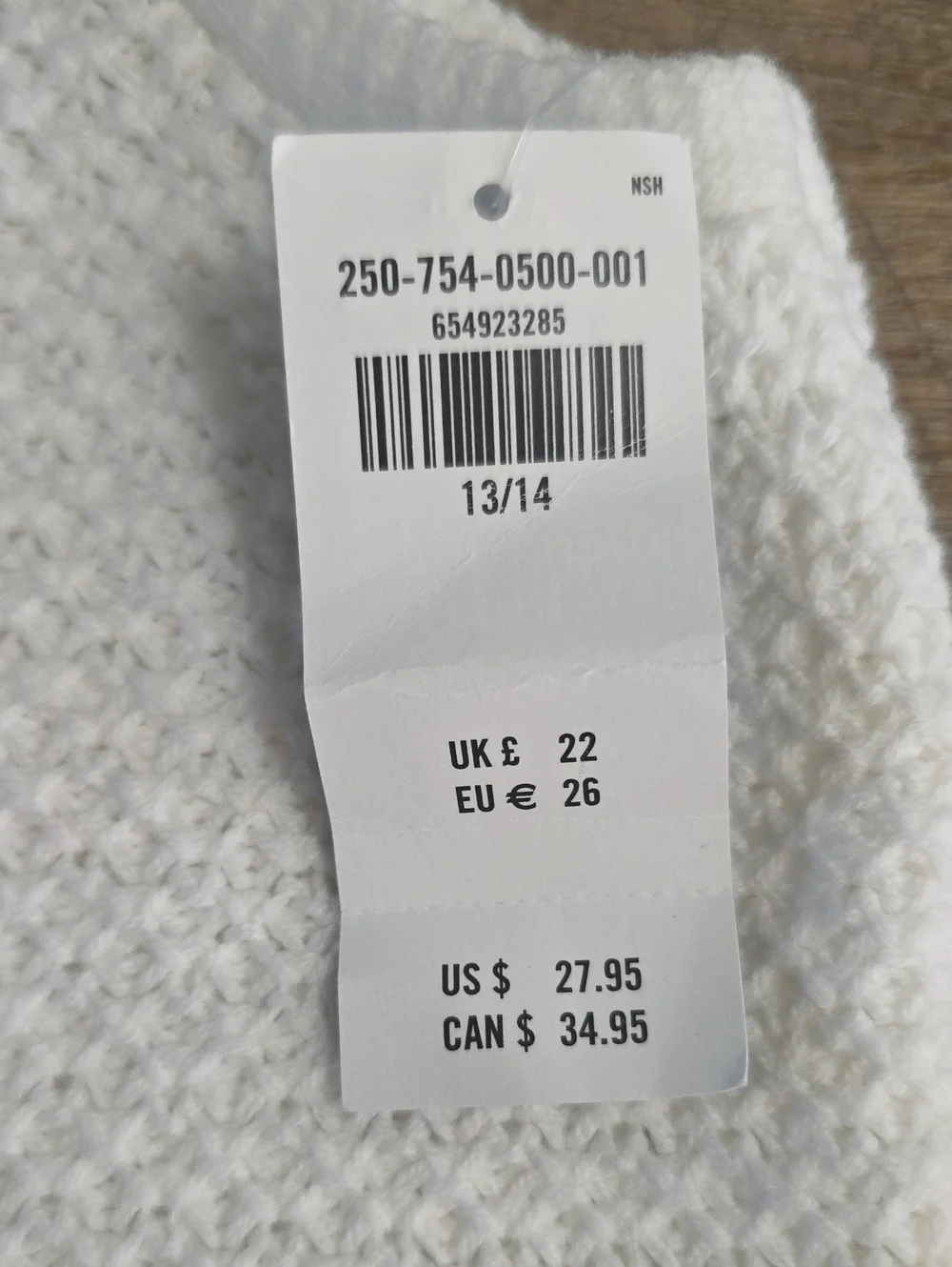 Abercrombie Kids- White Knit Tank Sweater. Size 13/14. NWT